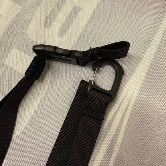 Peak Design Leash Camera Strap (Black) + Bonus Cinch Strap – Quick-Release Sling - Picture 6 of 7